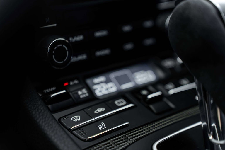 Porsche 991.2 Carrera GTS