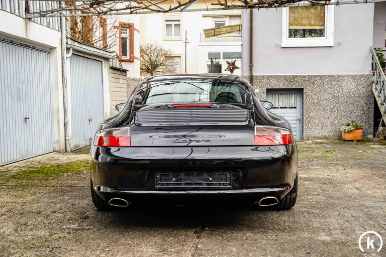 Porsche 996 Carrera