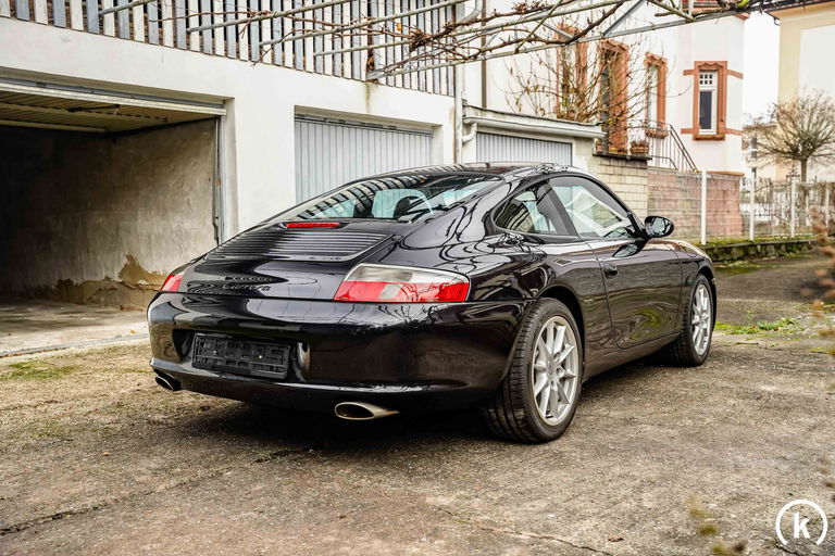 Porsche 996 Carrera