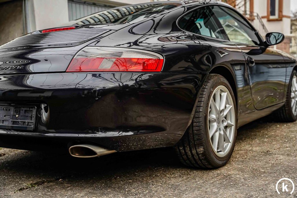 Porsche 996 Carrera