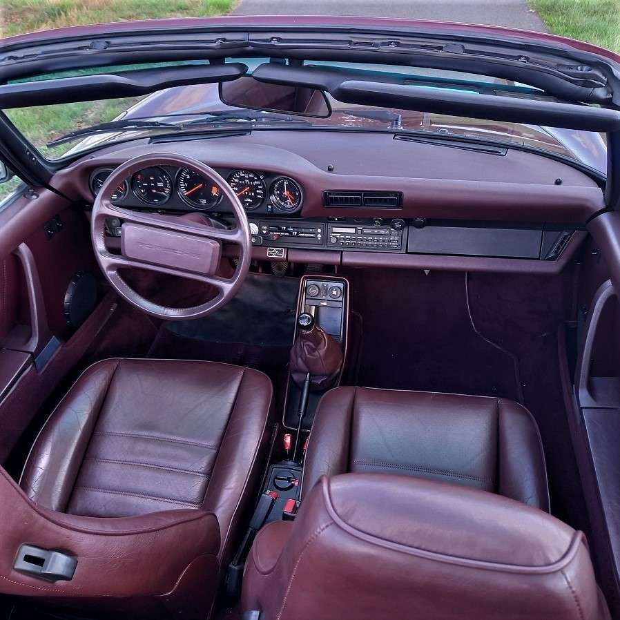 Porsche 911 Carrera 3.2