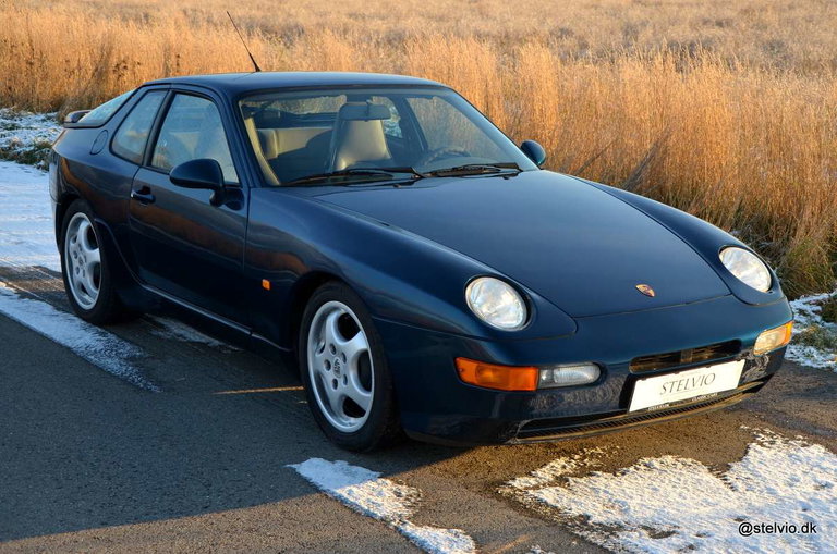 Porsche 968