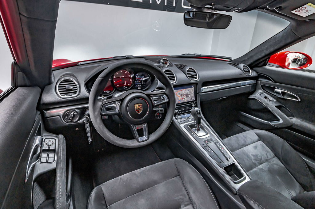 Porsche 718 Cayman GTS