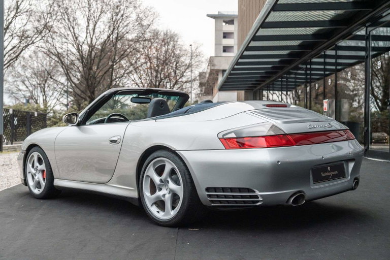 Porsche 996 Carrera 4S