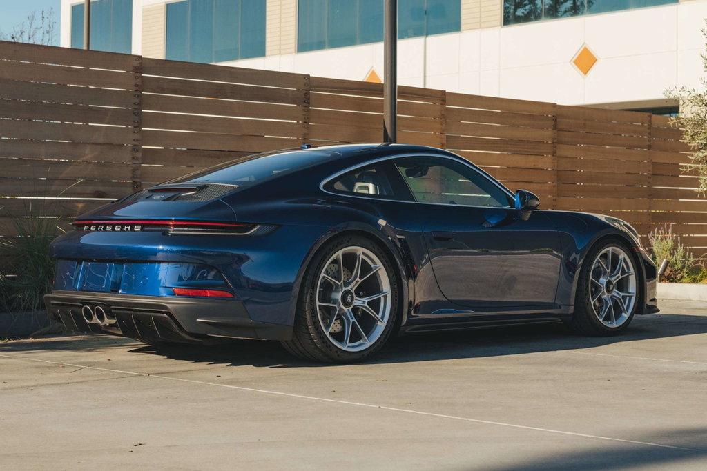 Porsche 992 GT3 Touring