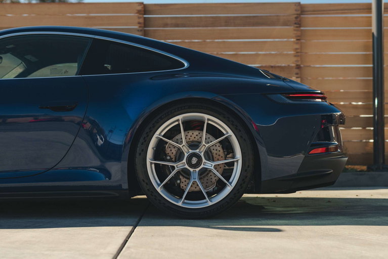 Porsche 992 GT3 Touring
