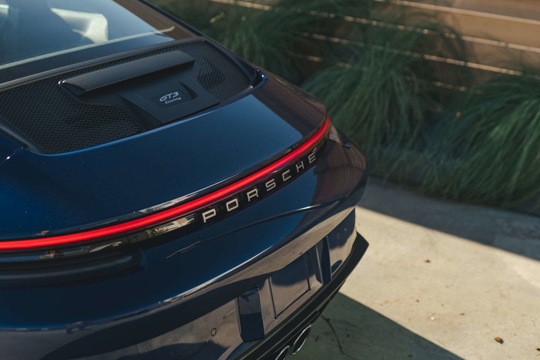 Porsche 992 GT3 Touring