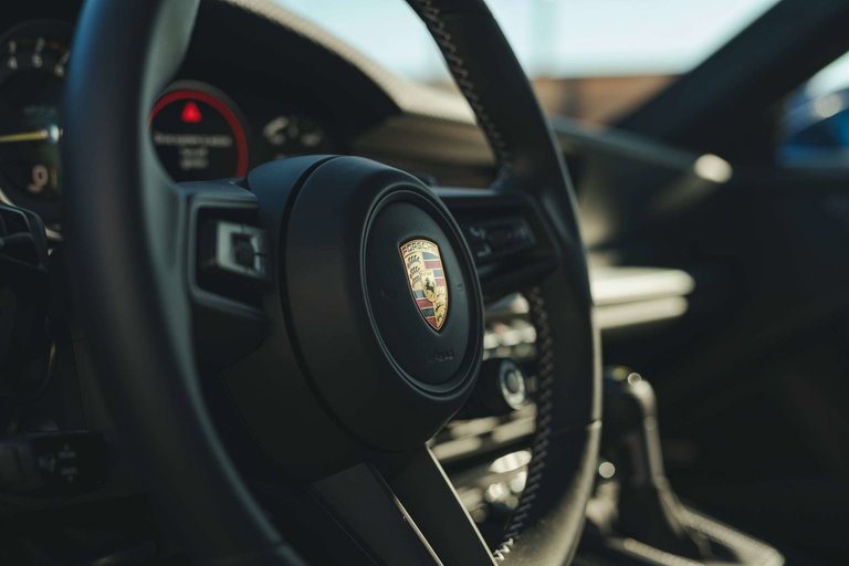 Porsche 992 GT3 Touring