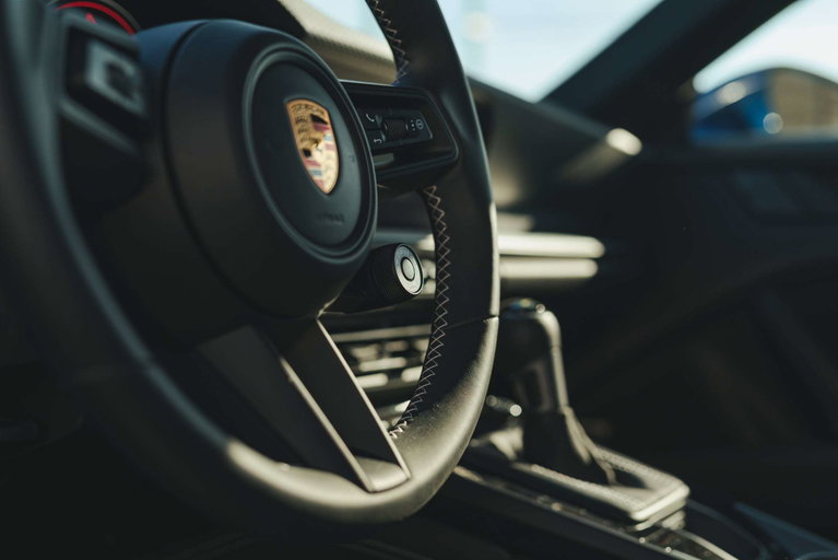 Porsche 992 GT3 Touring