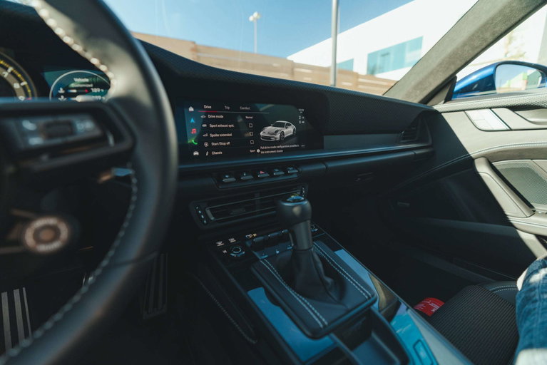 Porsche 992 GT3 Touring