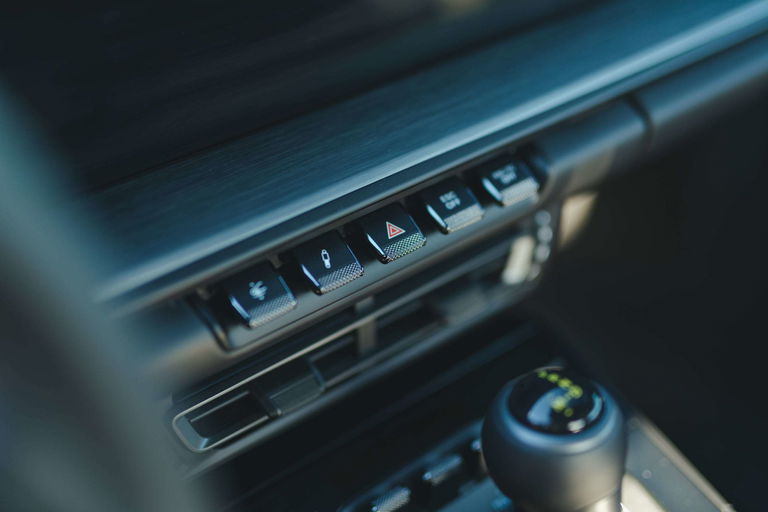 Porsche 992 GT3 Touring