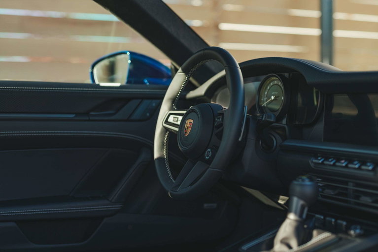 Porsche 992 GT3 Touring