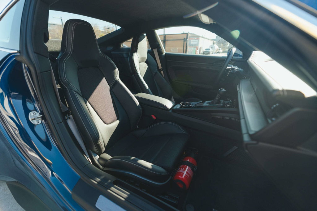 Porsche 992 GT3 Touring