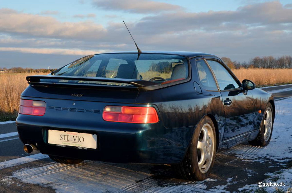 Porsche 968