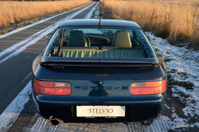 Porsche 968