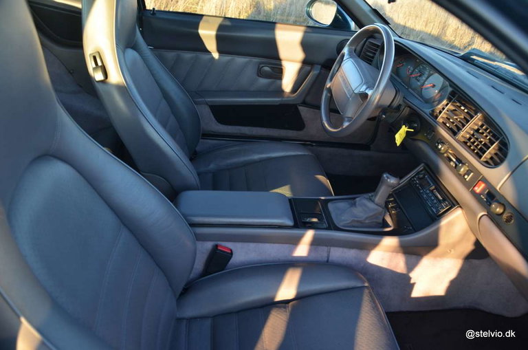 Porsche 968