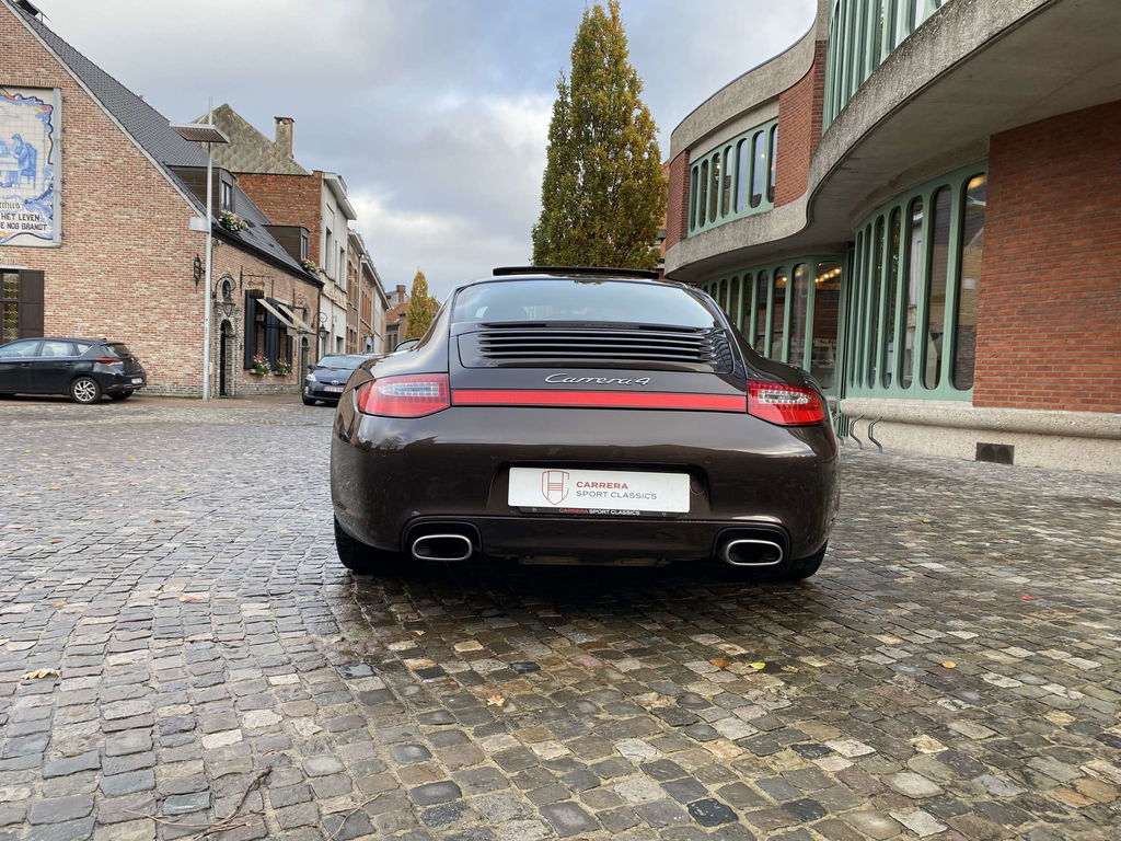 Porsche 997.2 Carrera 4