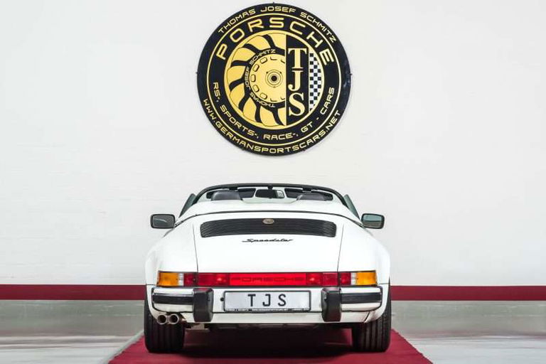 Porsche 911 Carrera 3.2 Speedster