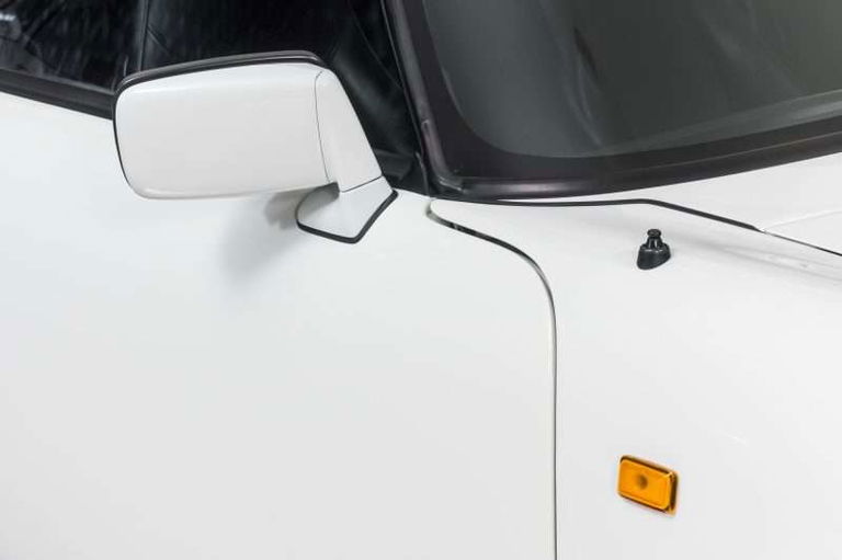 Porsche 911 Carrera 3.2 Speedster