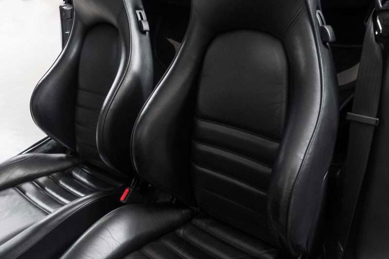 Porsche 911 Carrera 3.2 Speedster