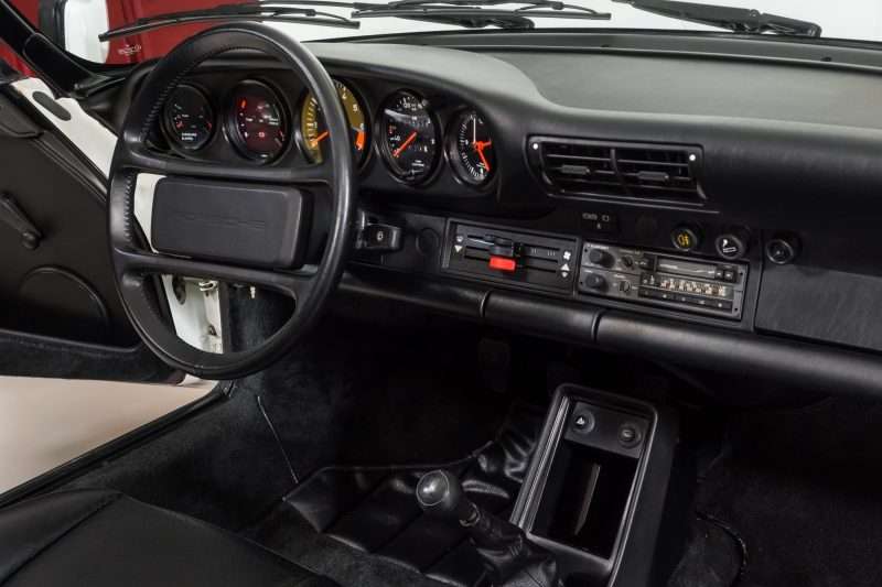 Porsche 911 Carrera 3.2 Speedster