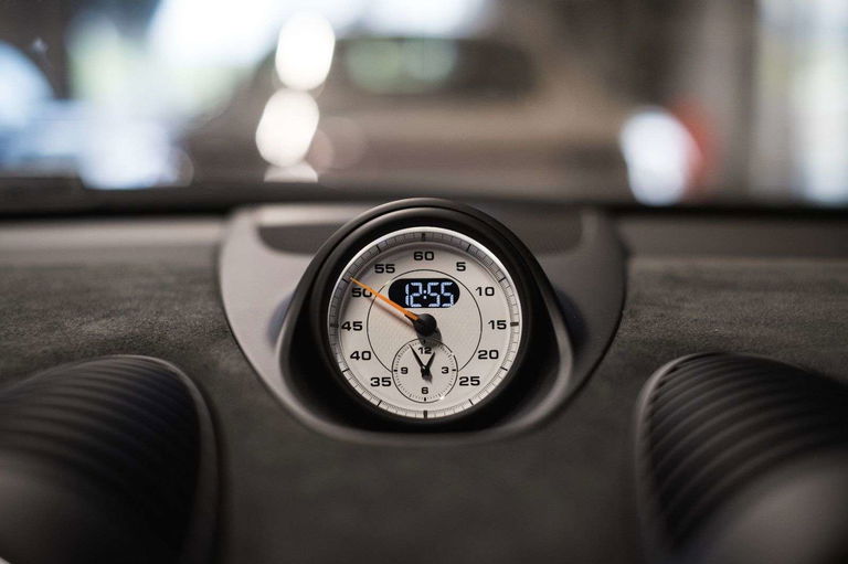 Porsche 718 Cayman GT4 RS