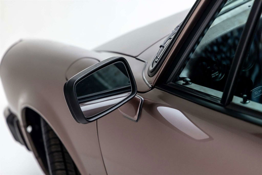 Porsche 911 Carrera 3.2 (US)