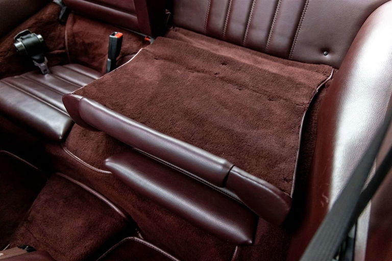 Porsche 911 Carrera 3.2 (US)