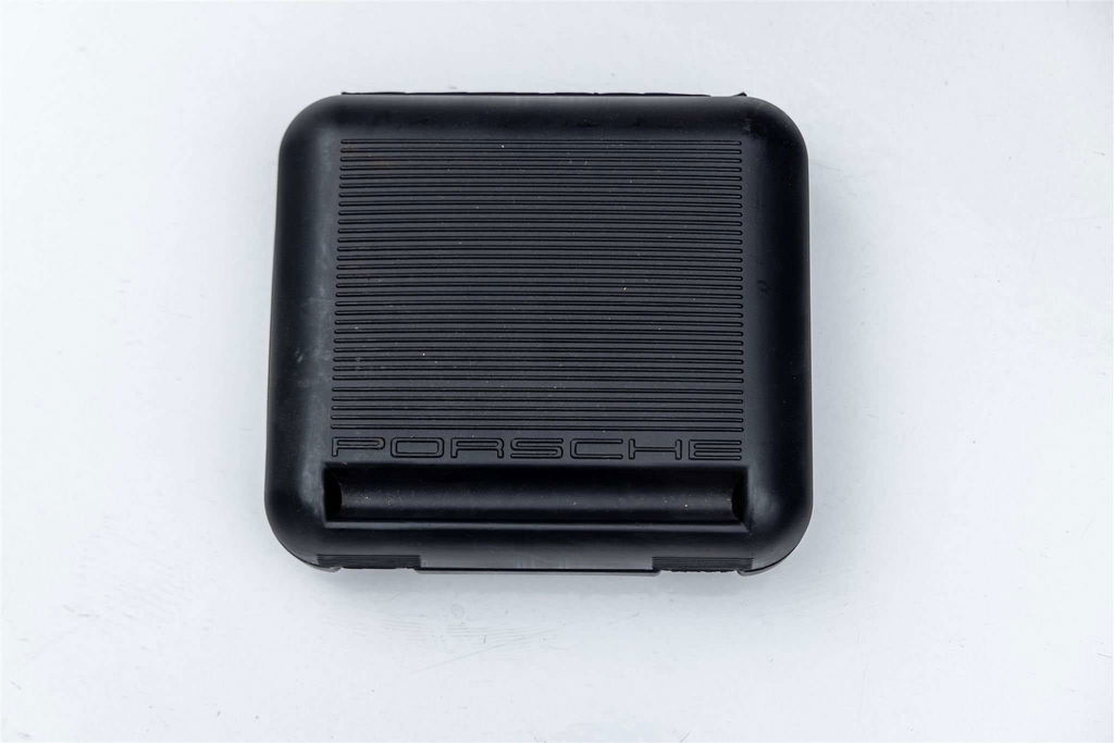 Porsche 911 Carrera 3.2 (US)