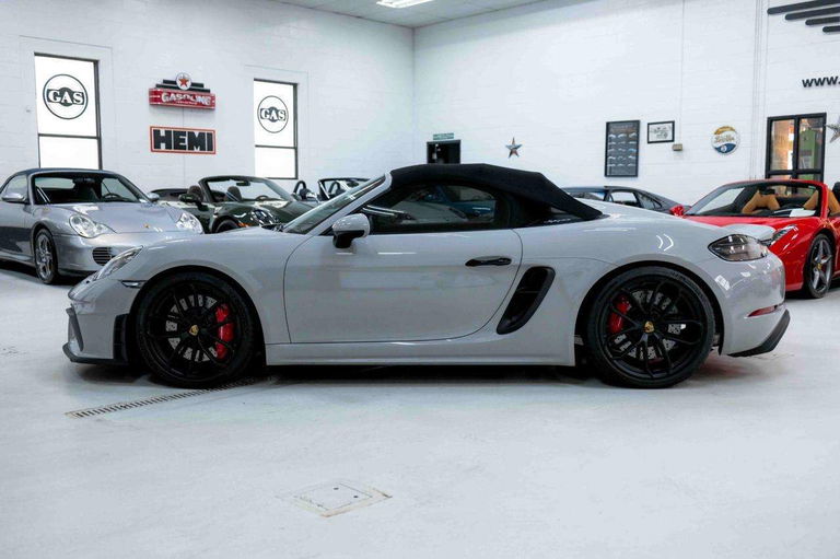 Porsche 718 Spyder