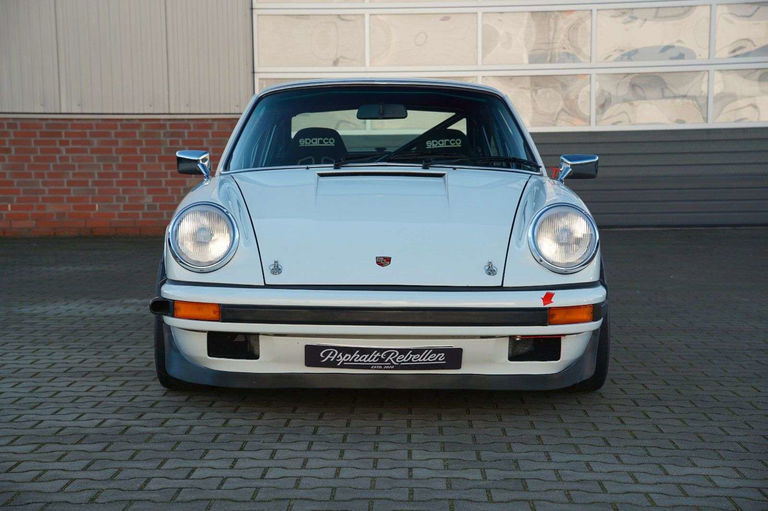 Porsche 911 Modified