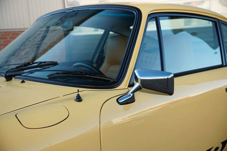 Porsche 911 Carrera (US)