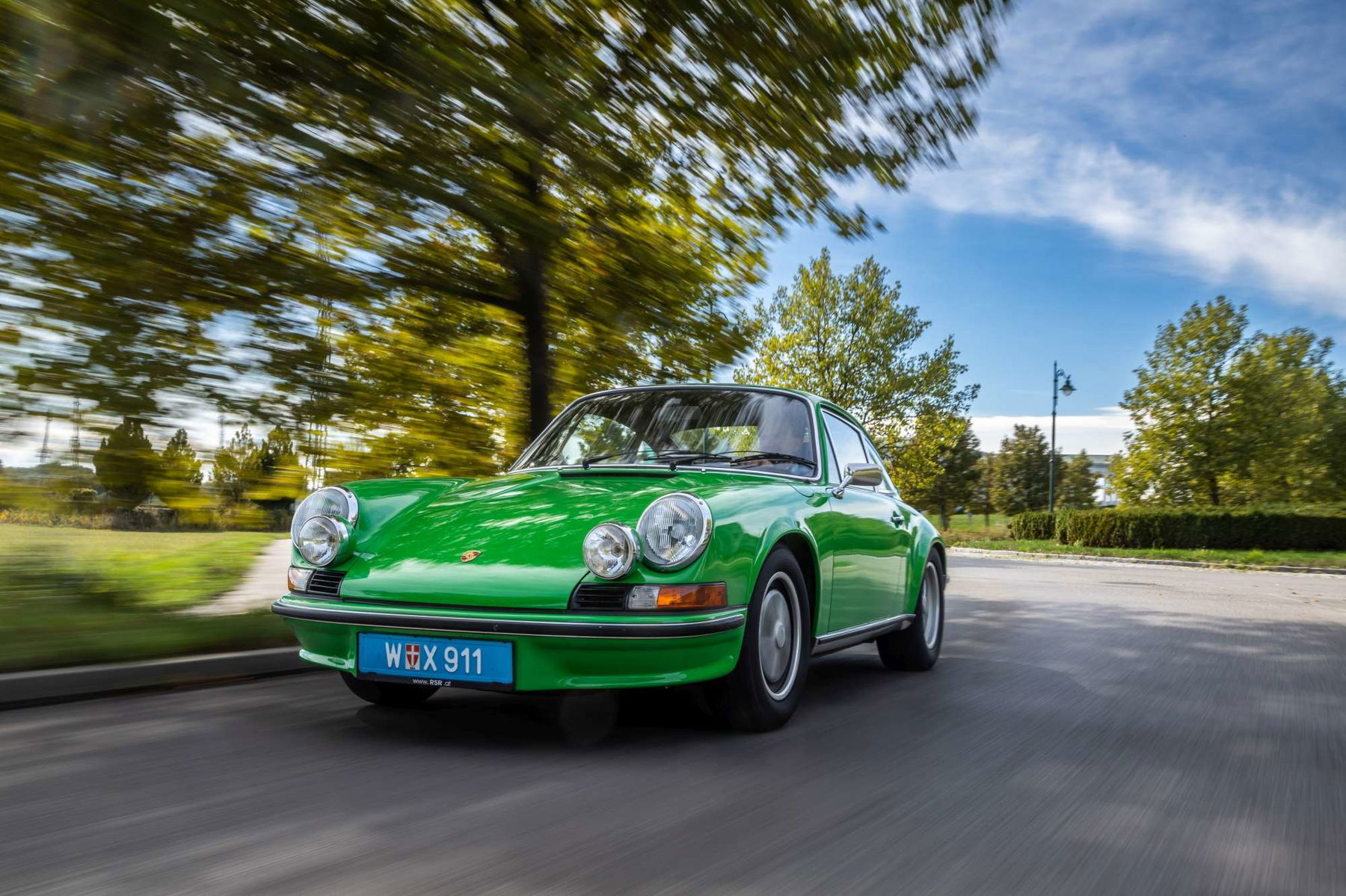 Porsche 911 S vs. Carrera RS