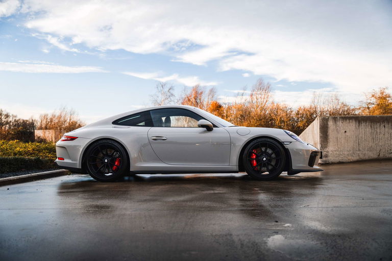 Porsche 991.2 GT3 Touring