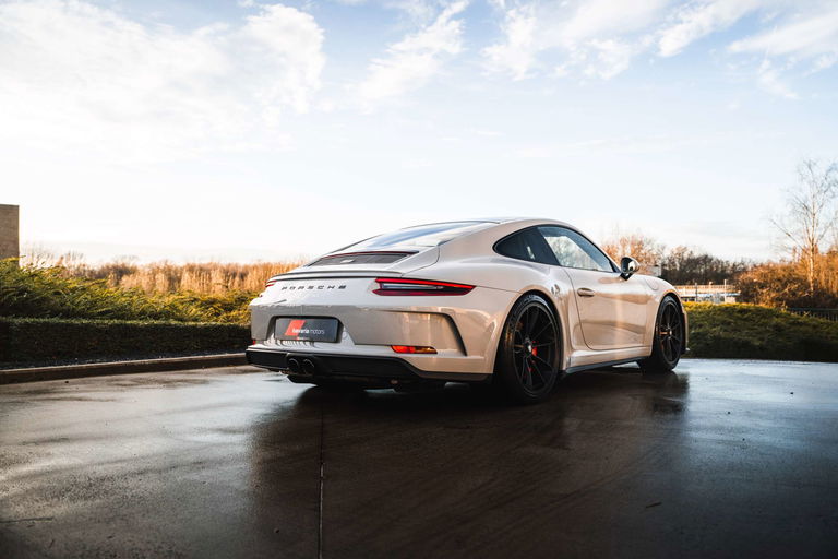 Porsche 991.2 GT3 Touring