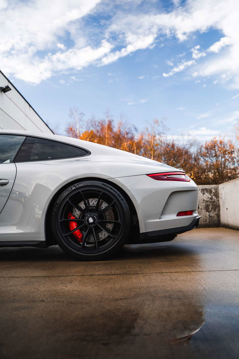Porsche 991.2 GT3 Touring