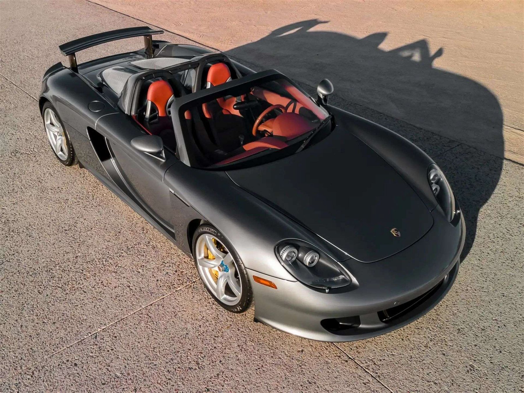 This 2005 Porsche Carrera GT Is Heading to Auction Without Reserve