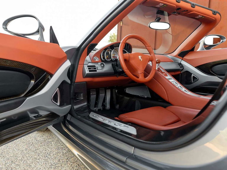 Porsche Carrera GT