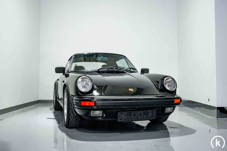 Porsche 911 Carrera 3.2