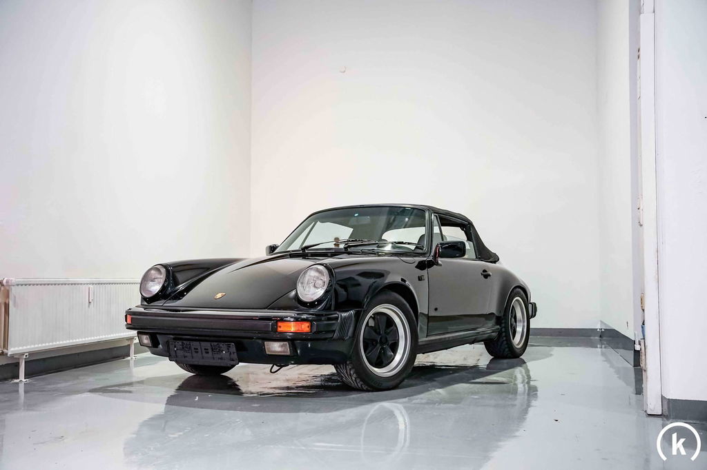 Porsche 911 Carrera 3.2