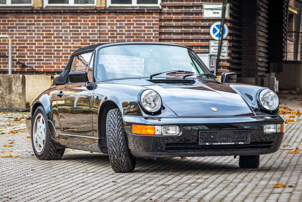 Porsche 964 Carrera 4