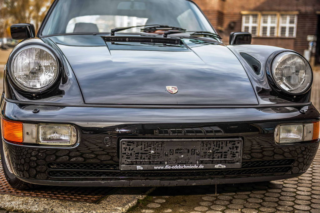 Porsche 964 Carrera 4