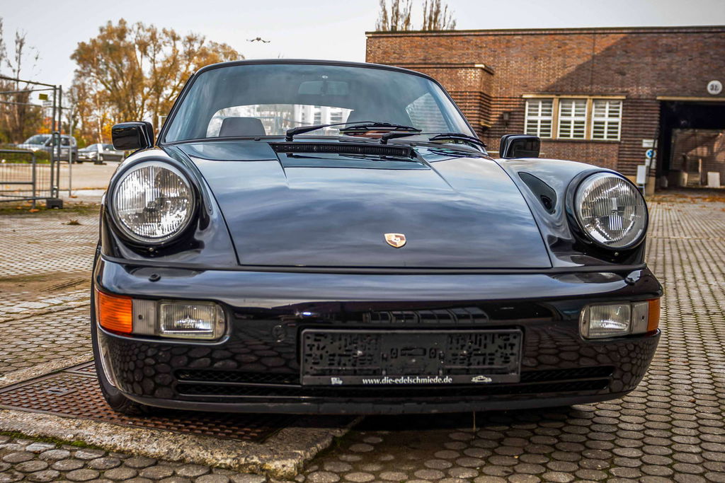 Porsche 964 Carrera 4