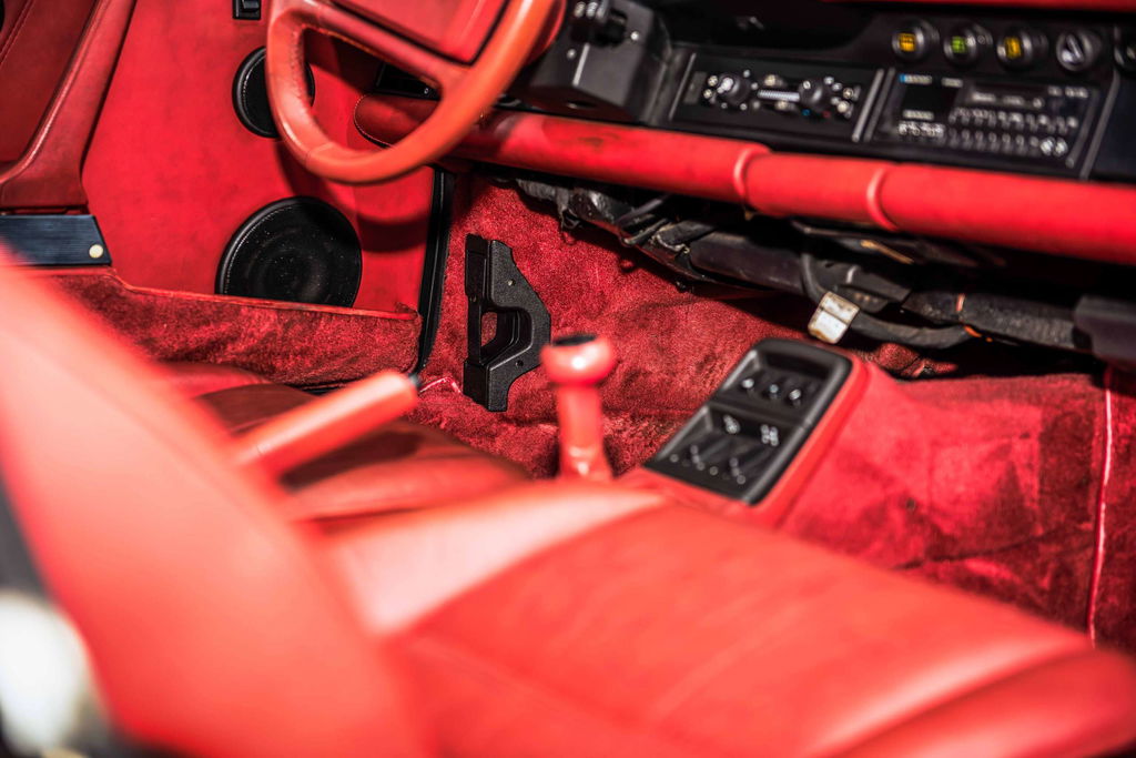 Porsche 964 Carrera 4