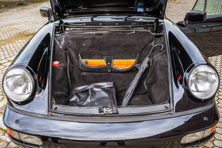 Porsche 964 Carrera 4