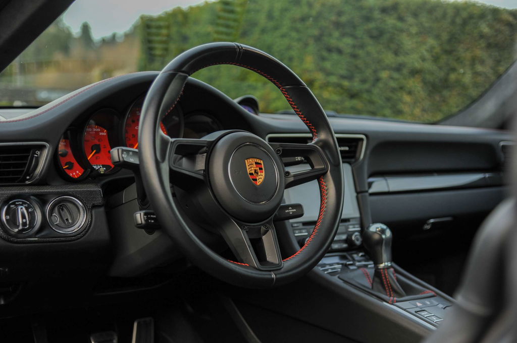 Porsche 991 GT3 Touring