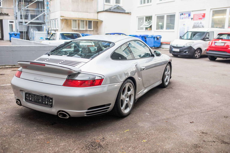 Porsche 996 Turbo