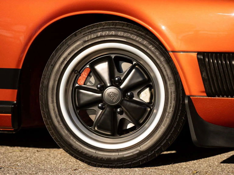 Porsche 911 Carrera 3,0