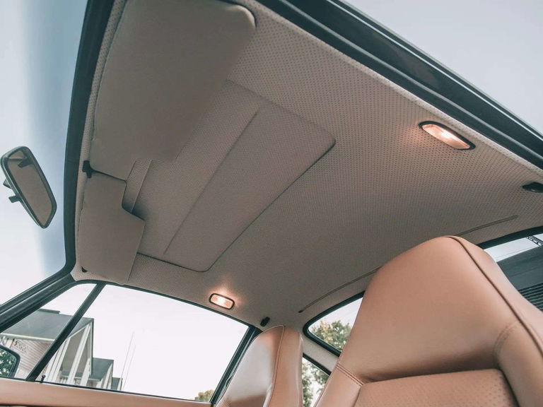 Porsche 911 Turbo 3.0 (US)