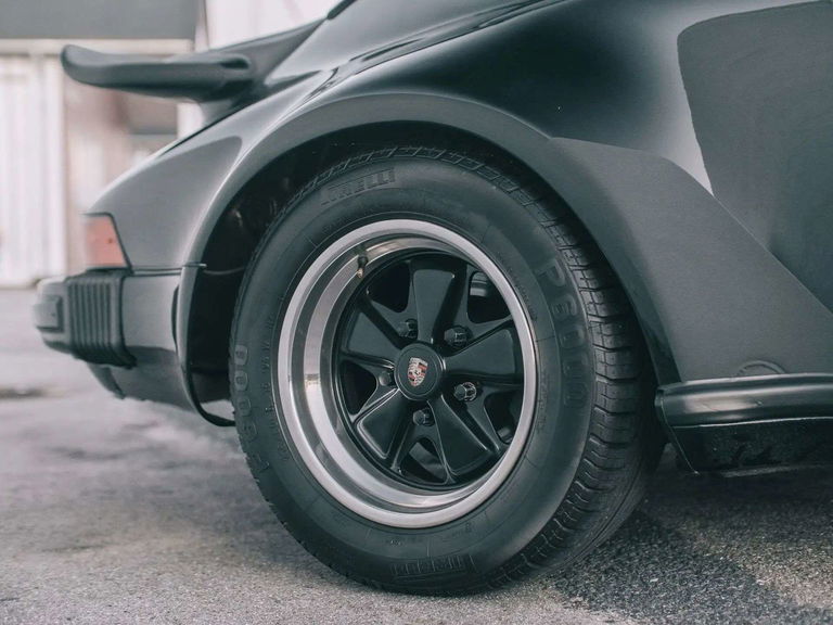 Porsche 911 Turbo 3.0 (US)